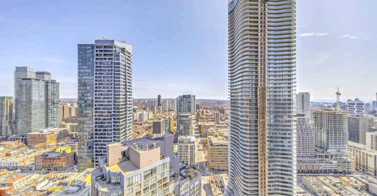 Toronto, ON - 26
