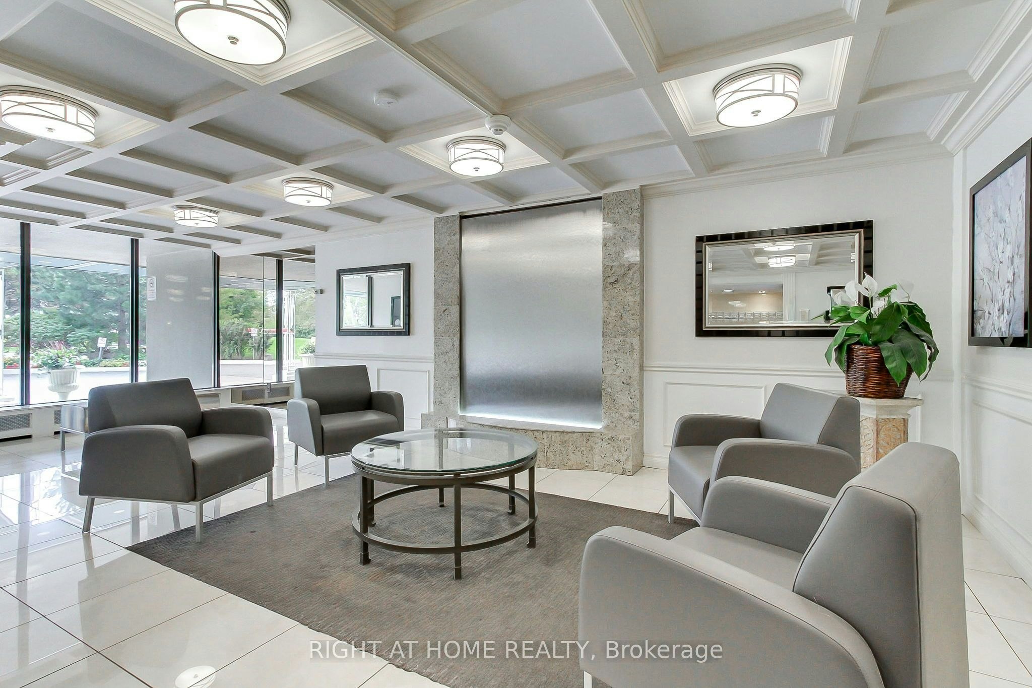 1006-3300 Don Mills Road, Toronto, ON, M2J 4X7 - 4