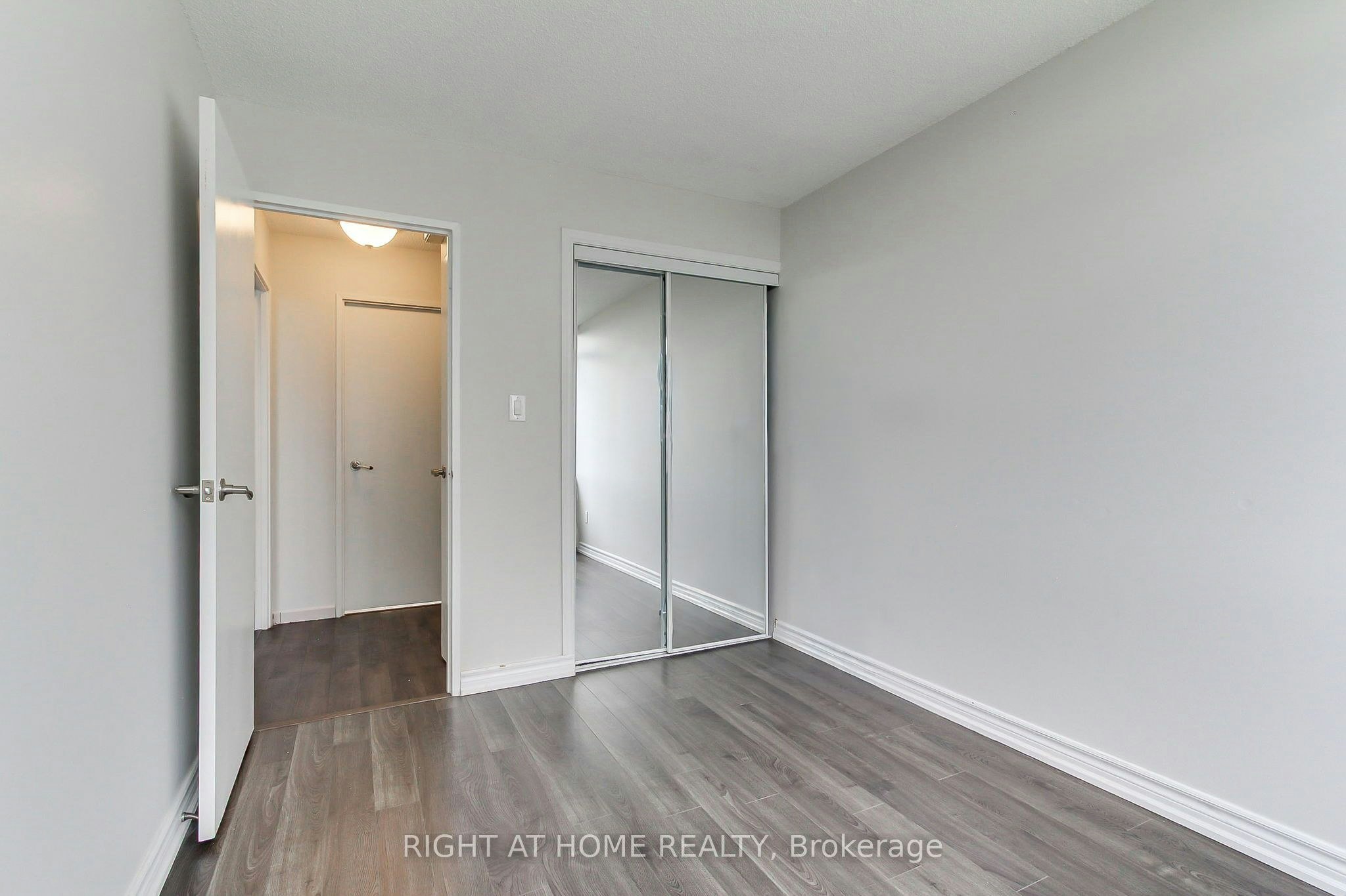 1006-3300 Don Mills Road, Toronto, ON, M2J 4X7 - 31