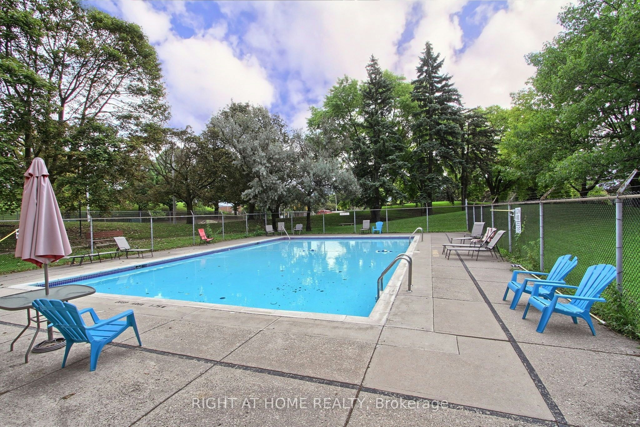 1006-3300 Don Mills Road, Toronto, ON, M2J 4X7 - 45