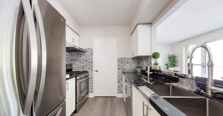128-38 Hollywood Avenue, Toronto, ON, M2N 6S5 - 7