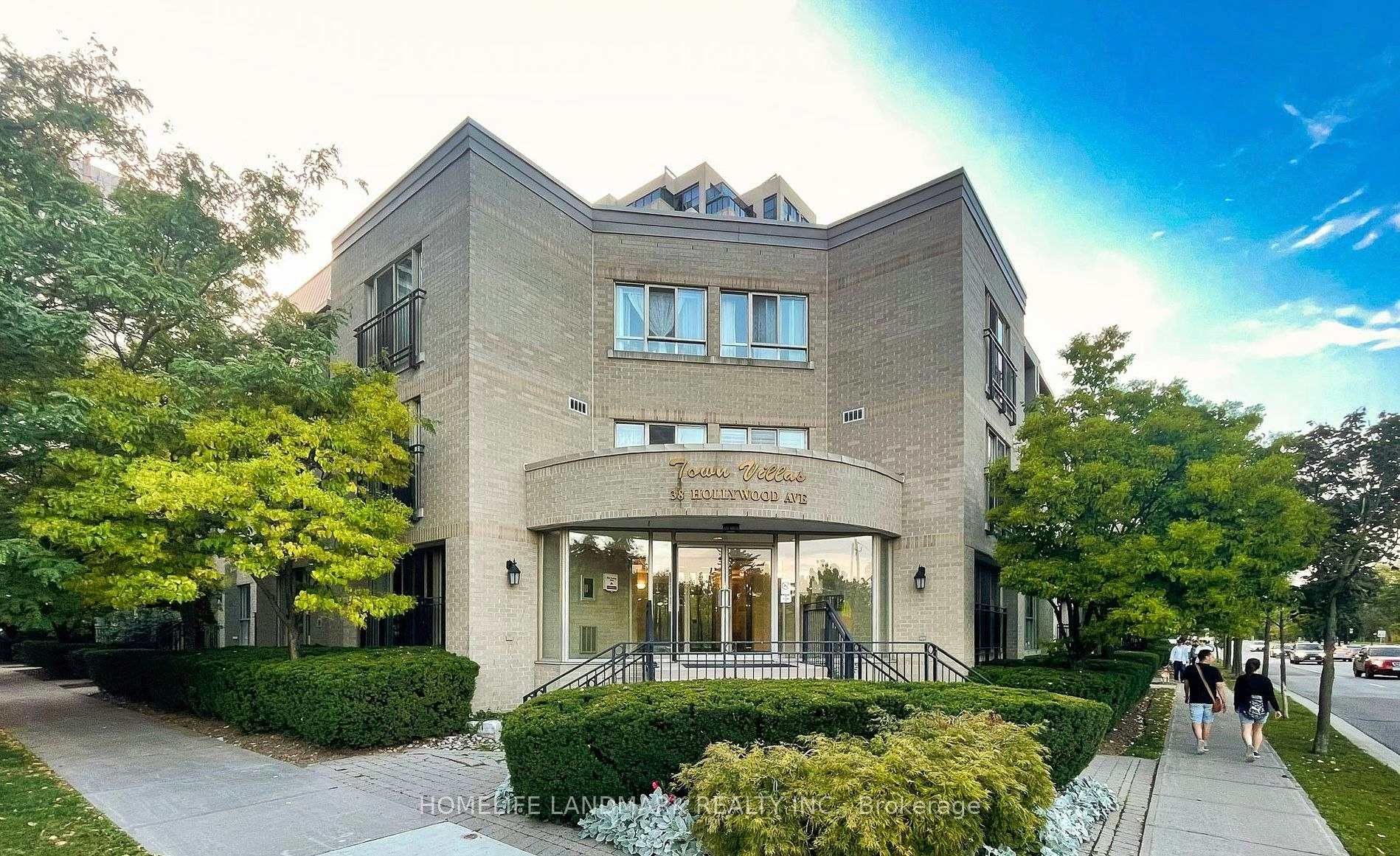 128-38 Hollywood Avenue, Toronto, ON, M2N 6S5