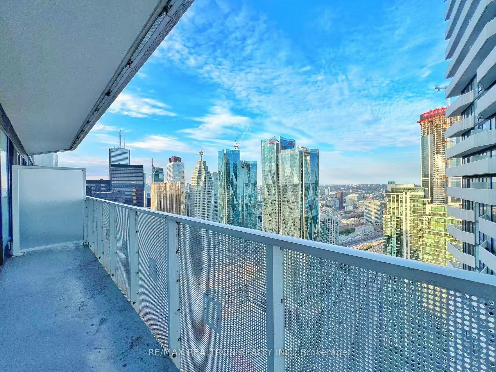 5806-100 Harbour Street, Toronto, ON, M5J 1B7 - 13