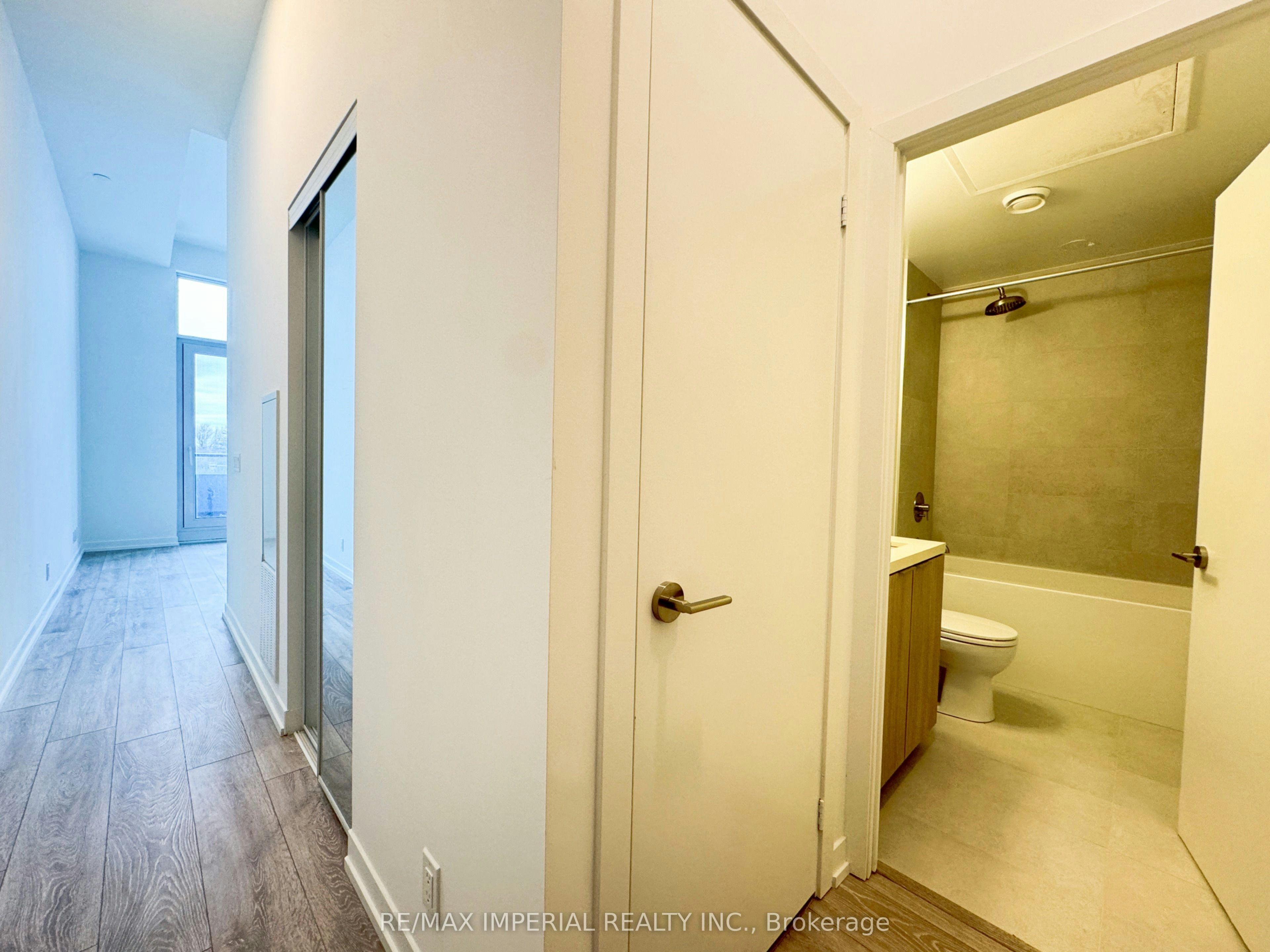 1005-2020 Bathurst Street, Toronto, ON, M5P 0A6 - 5