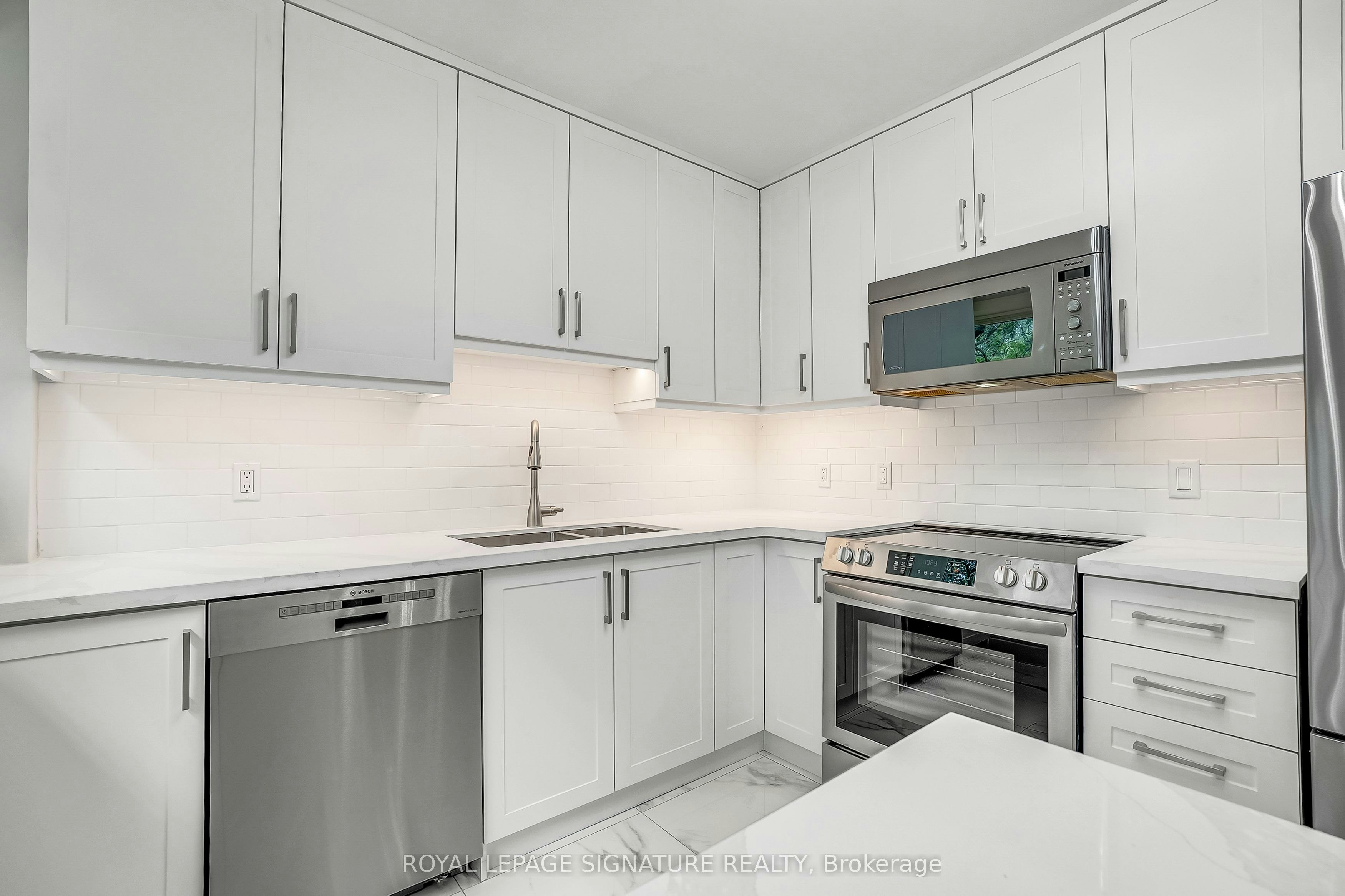 155 Three Valleys Drive, Toronto, ON, M3A 3C1 - 13