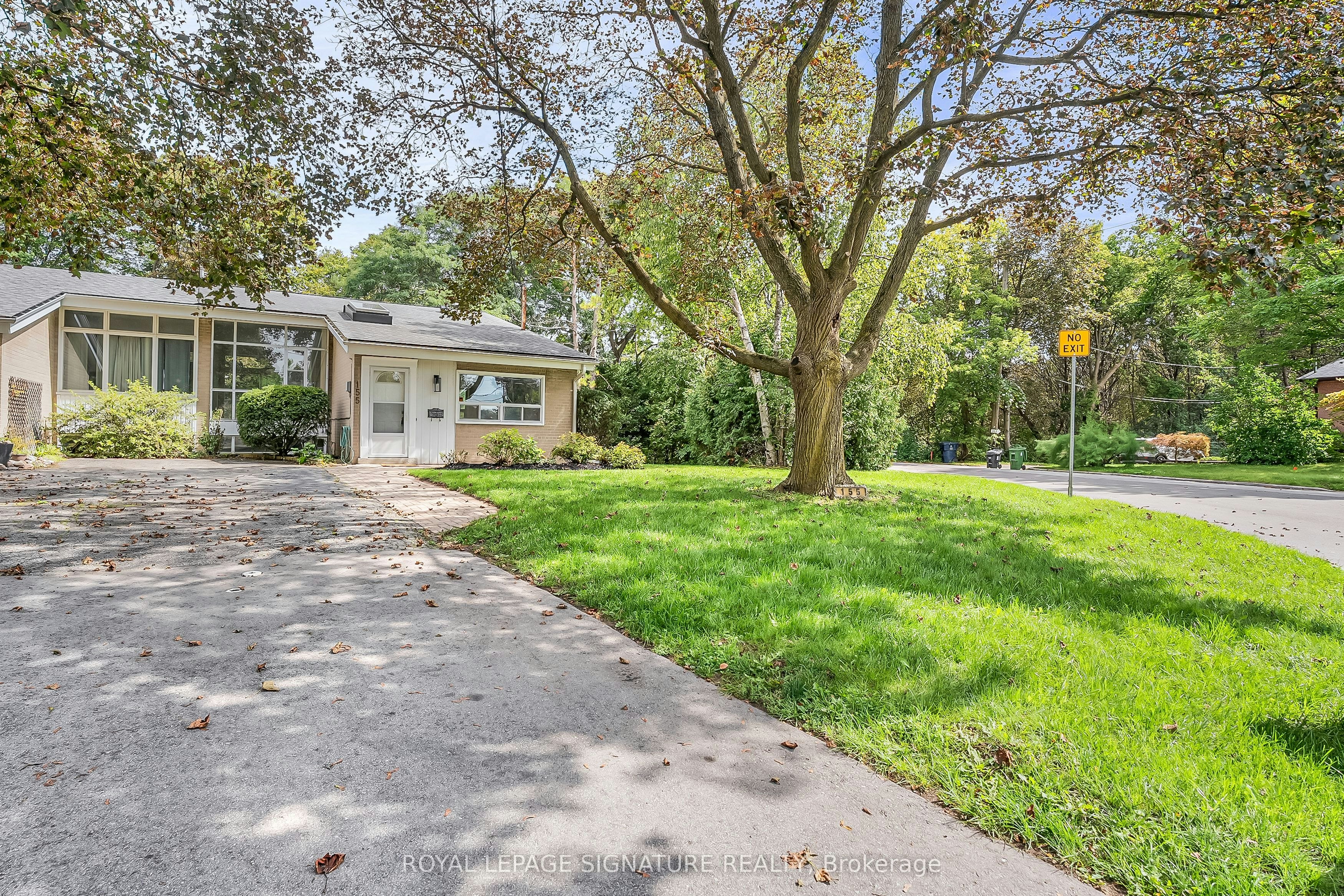 155 Three Valleys Drive, Toronto, ON, M3A 3C1 - 3