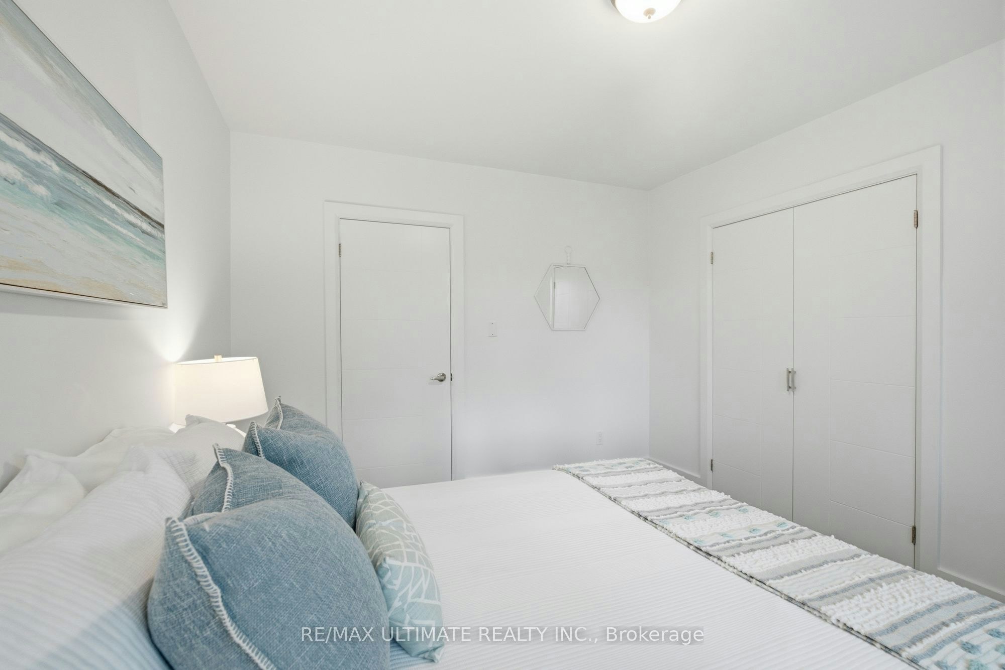 Main/Upper-305 Winona Drive, Toronto, ON, M6C 3S8 - 27