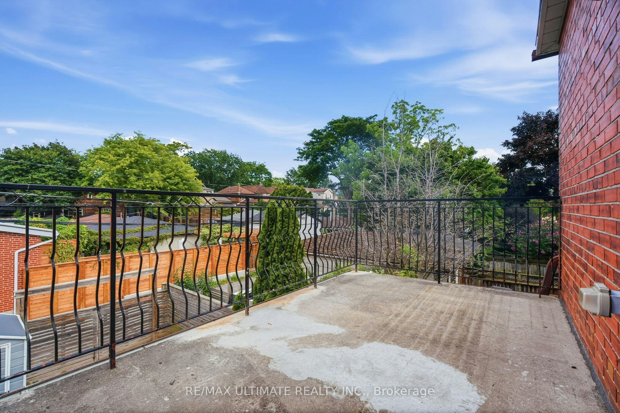 Main/Upper-305 Winona Drive, Toronto, ON, M6C 3S8 - 35