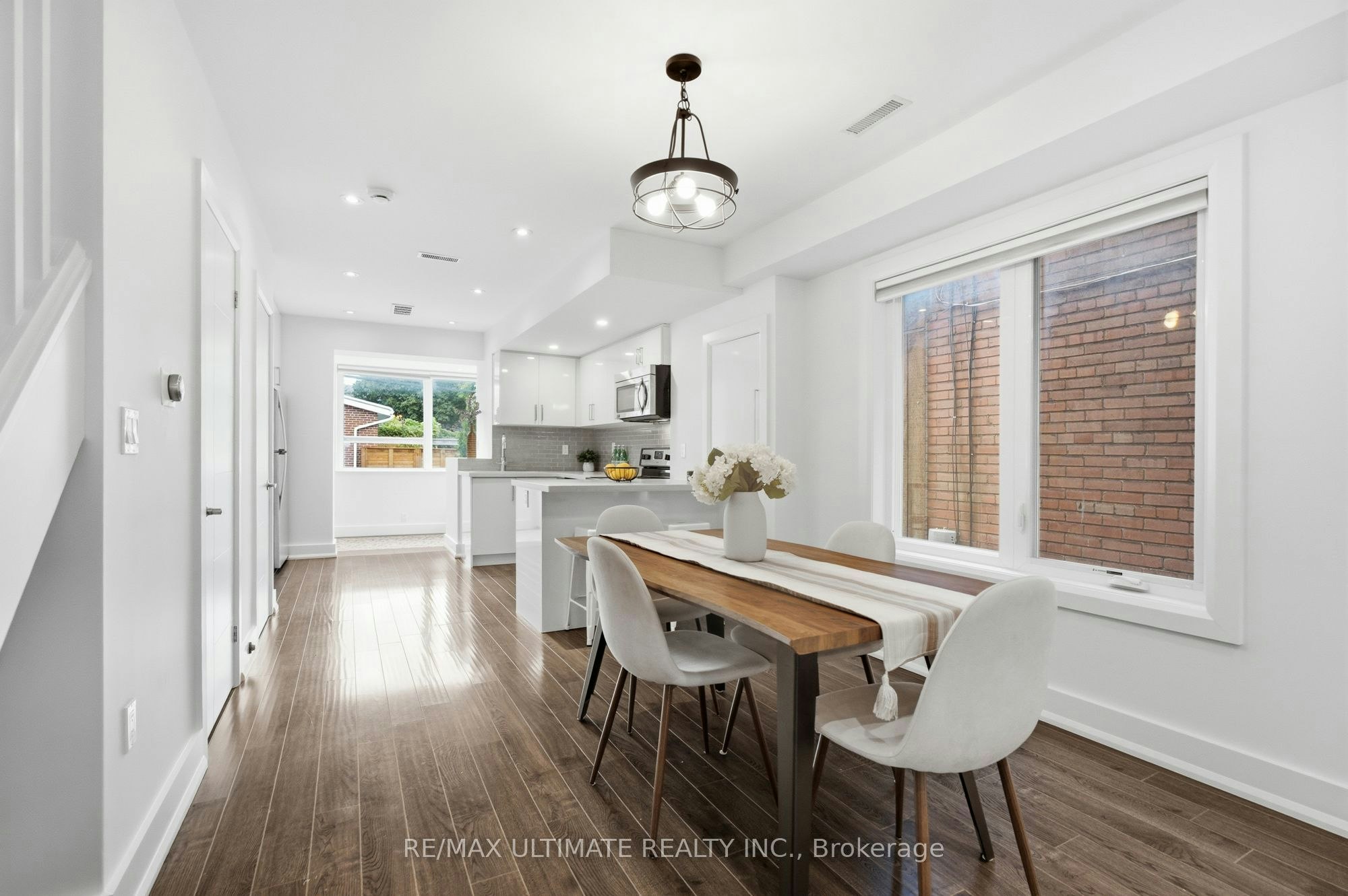 Main/Upper-305 Winona Drive, Toronto, ON, M6C 3S8 - 8