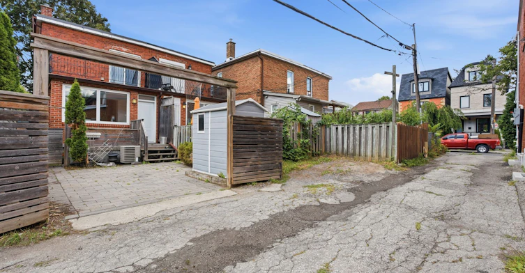 Main/Upper-305 Winona Drive, Toronto, ON, M6C 3S8 - 40