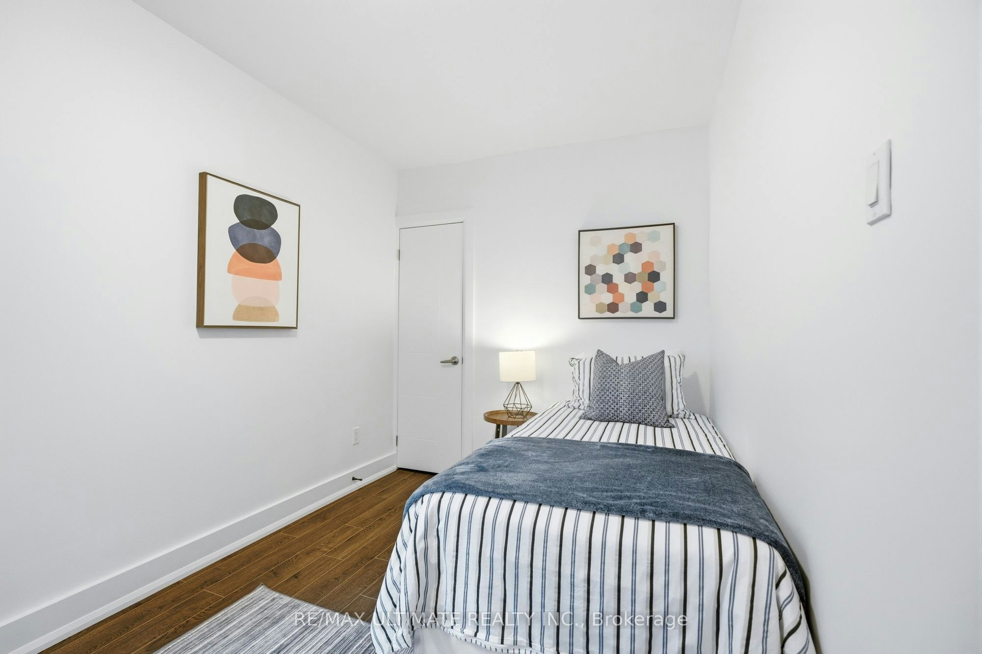 Main/Upper-305 Winona Drive, Toronto, ON, M6C 3S8 - 31