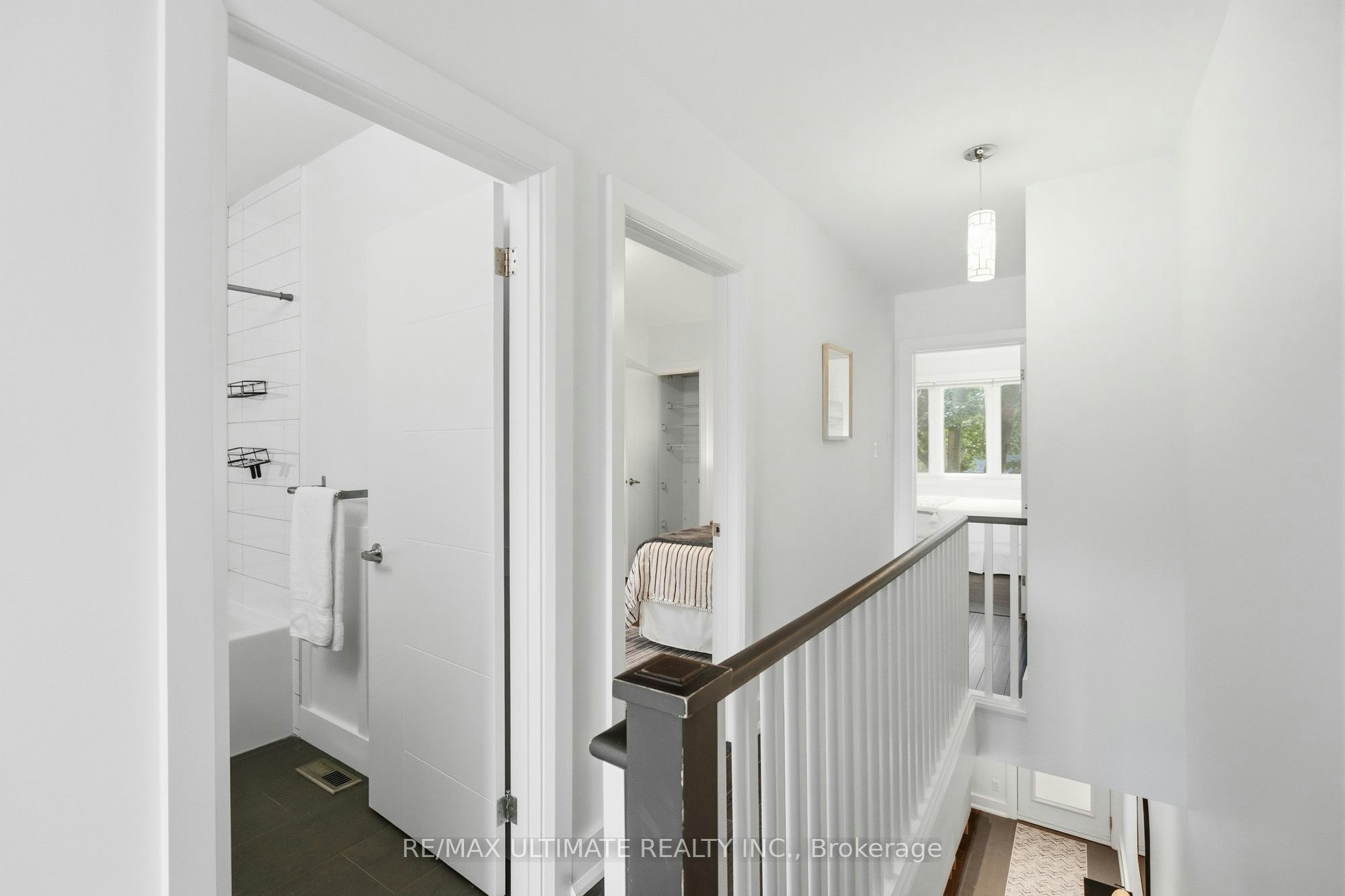 Main/Upper-305 Winona Drive, Toronto, ON, M6C 3S8 - 23