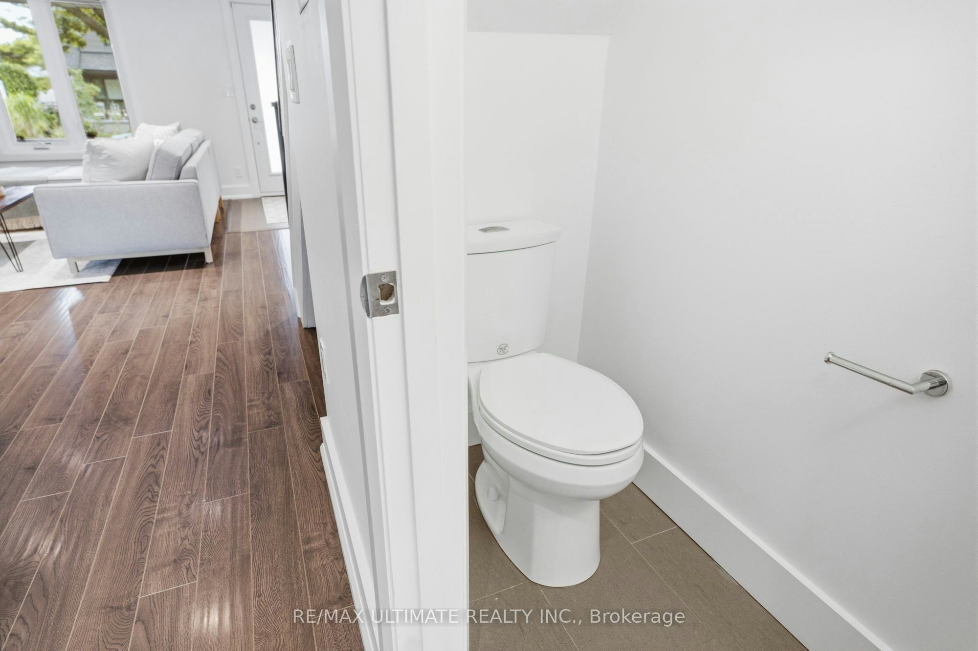 Main/Upper-305 Winona Drive, Toronto, ON, M6C 3S8 - 21