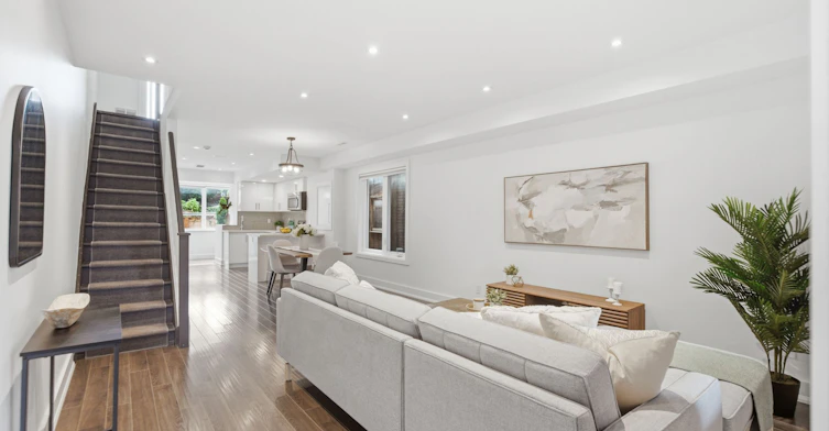 Main/Upper-305 Winona Drive, Toronto, ON, M6C 3S8 - 4