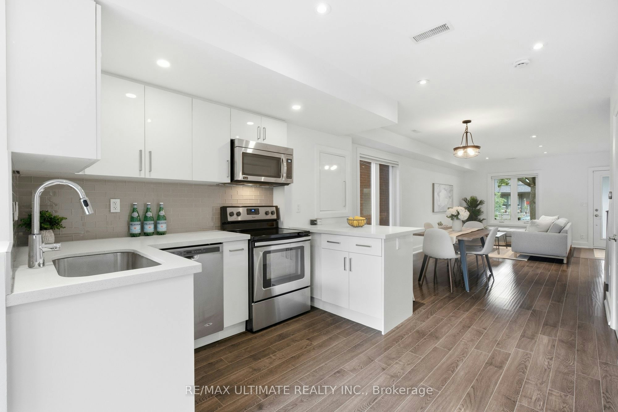 Main/Upper-305 Winona Drive, Toronto, ON, M6C 3S8 - 13