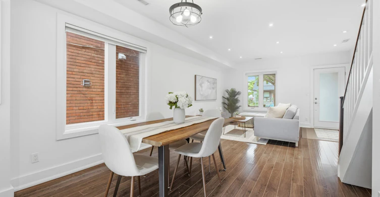 Main/Upper-305 Winona Drive, Toronto, ON, M6C 3S8 - 10