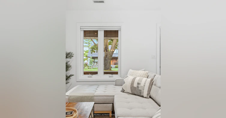 Main/Upper-305 Winona Drive, Toronto, ON, M6C 3S8 - 7