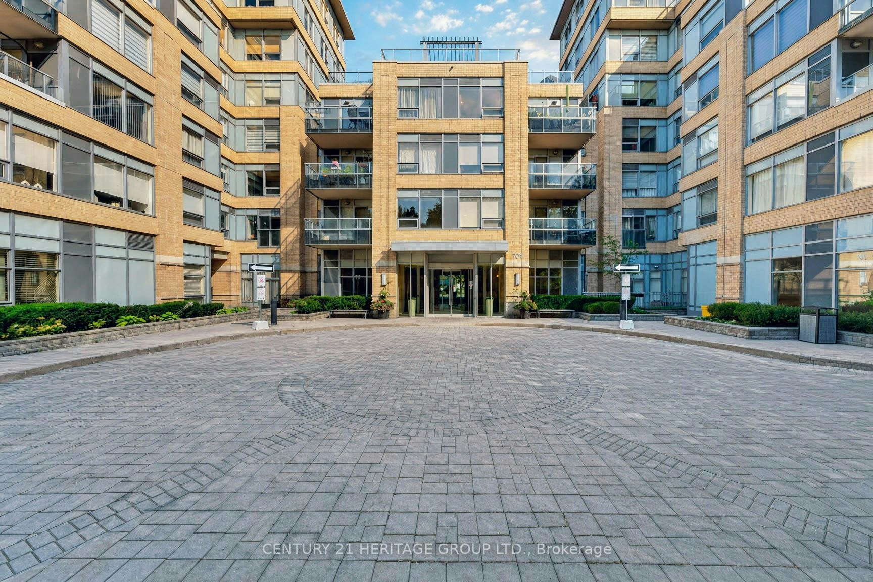 234-701 Sheppard Avenue W, Toronto, ON, M3H 0B2