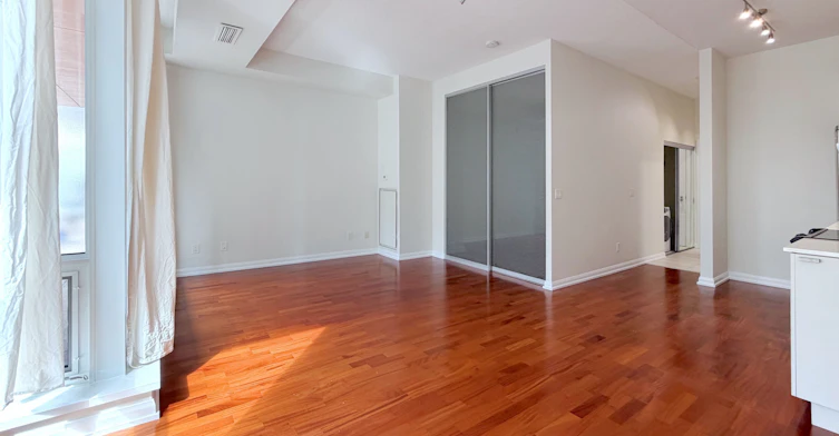 1820-111 Elizabeth Street, Toronto, ON, M5G 1P7 - 28