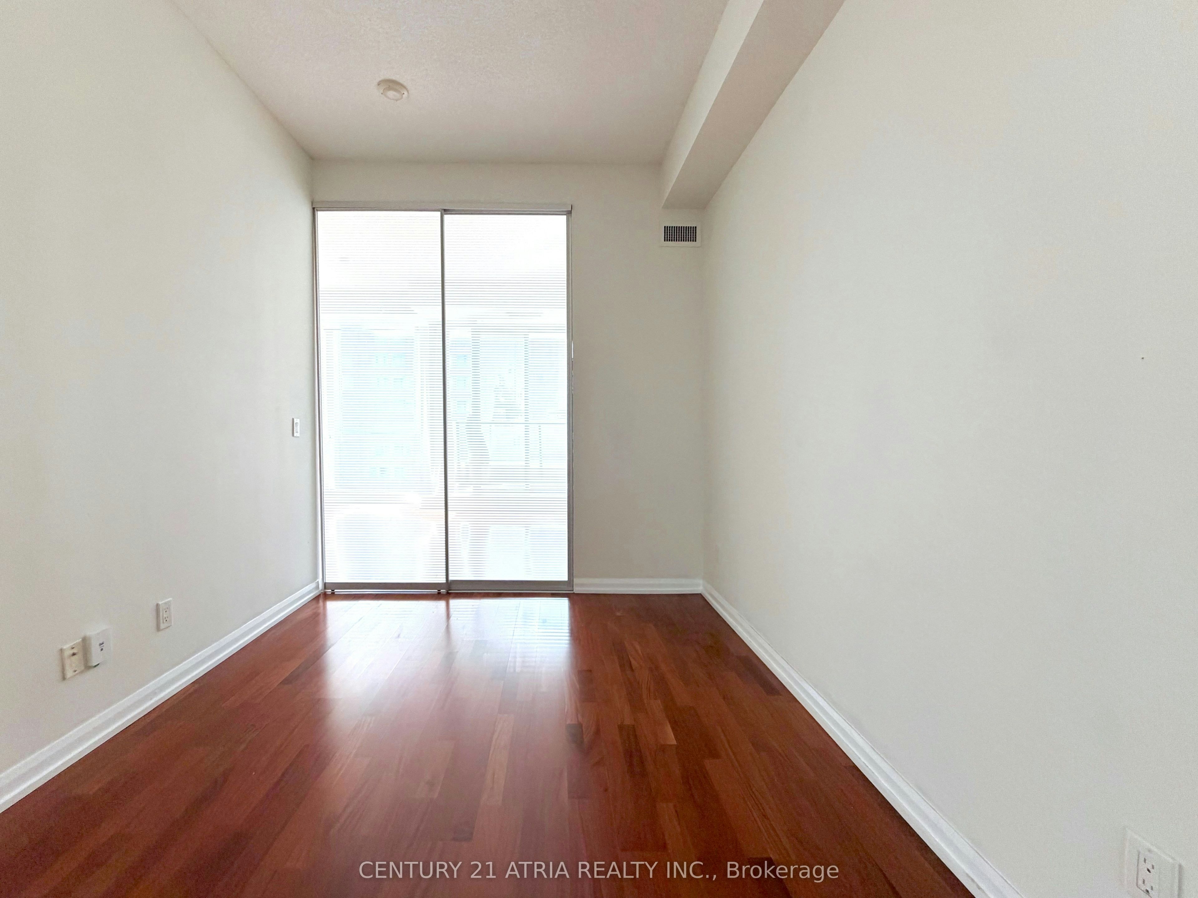 1820-111 Elizabeth Street, Toronto, ON, M5G 1P7 - 27
