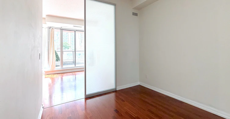 1820-111 Elizabeth Street, Toronto, ON, M5G 1P7 - 24