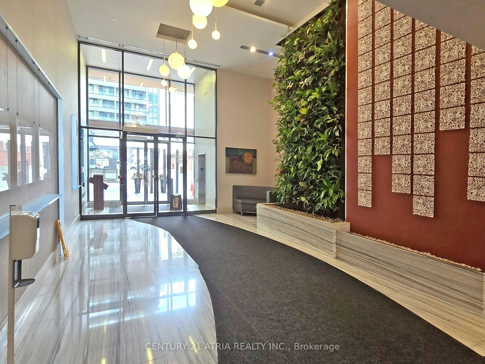 1820-111 Elizabeth Street, Toronto, ON, M5G 1P7 - 5