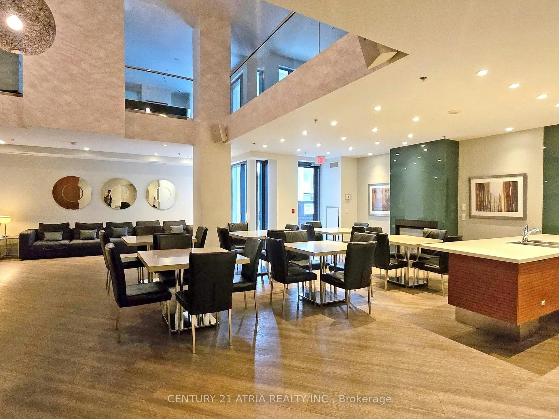 1820-111 Elizabeth Street, Toronto, ON, M5G 1P7 - 43