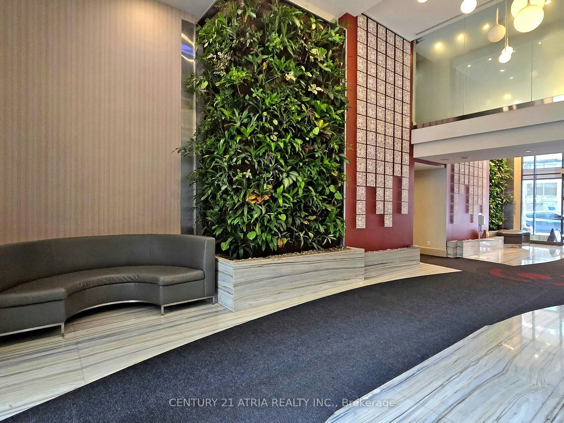1820-111 Elizabeth Street, Toronto, ON, M5G 1P7 - 4