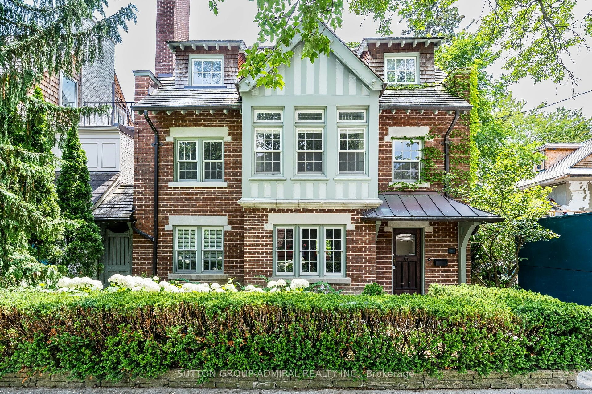 63 Highland Avenue, Toronto, ON, M4W 2A2