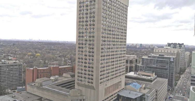 2412-1 Bloor Street E, Toronto, ON, M4W 1A9 - 12