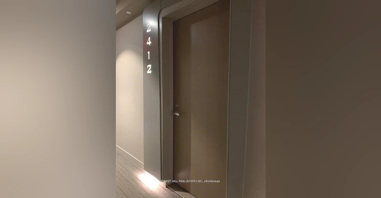 2412-1 Bloor Street E, Toronto, ON, M4W 1A9 - 2