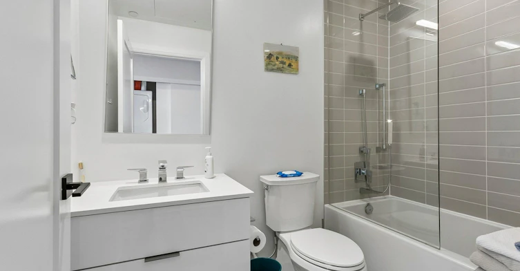 Uph01-20 Lombard Street, Toronto, ON, M5C 0A7 - 34