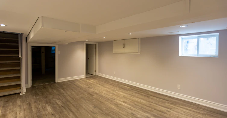 212 Fairlawn Avenue, Toronto, ON, M5M 1S8 - 17