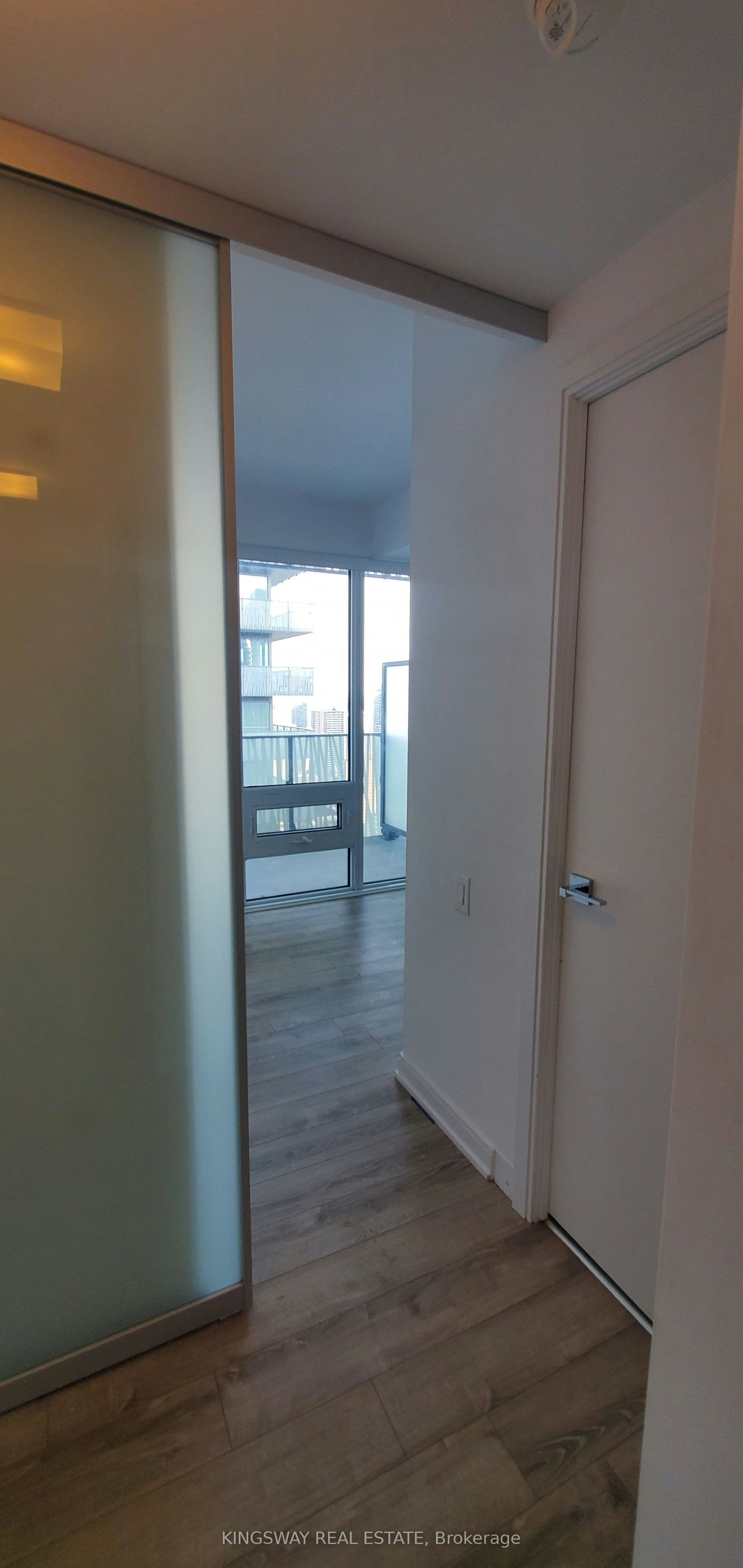 3401-42 Charles Street E, Toronto, ON, M4Y 0B7 - 10