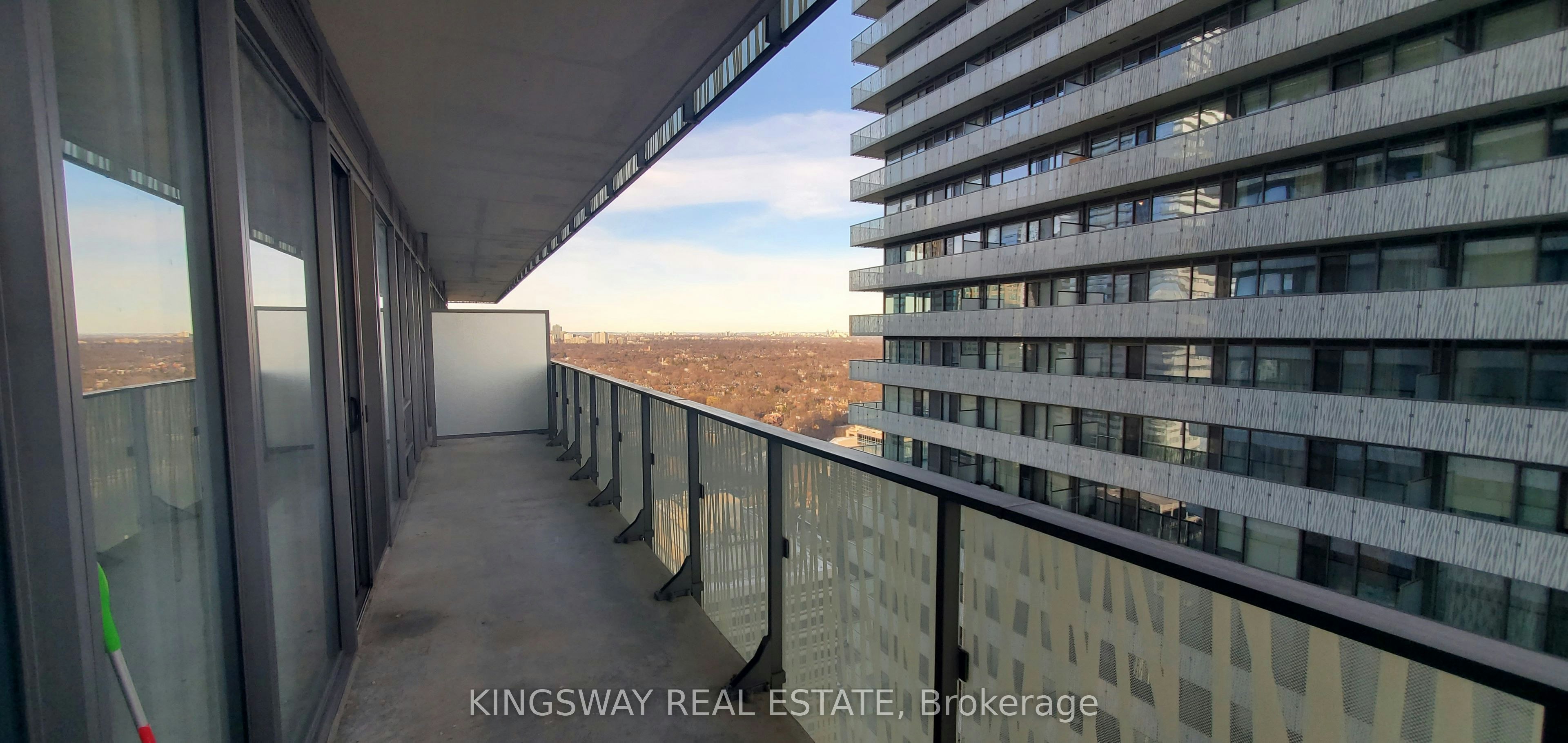 3401-42 Charles Street E, Toronto, ON, M4Y 0B7 - 14