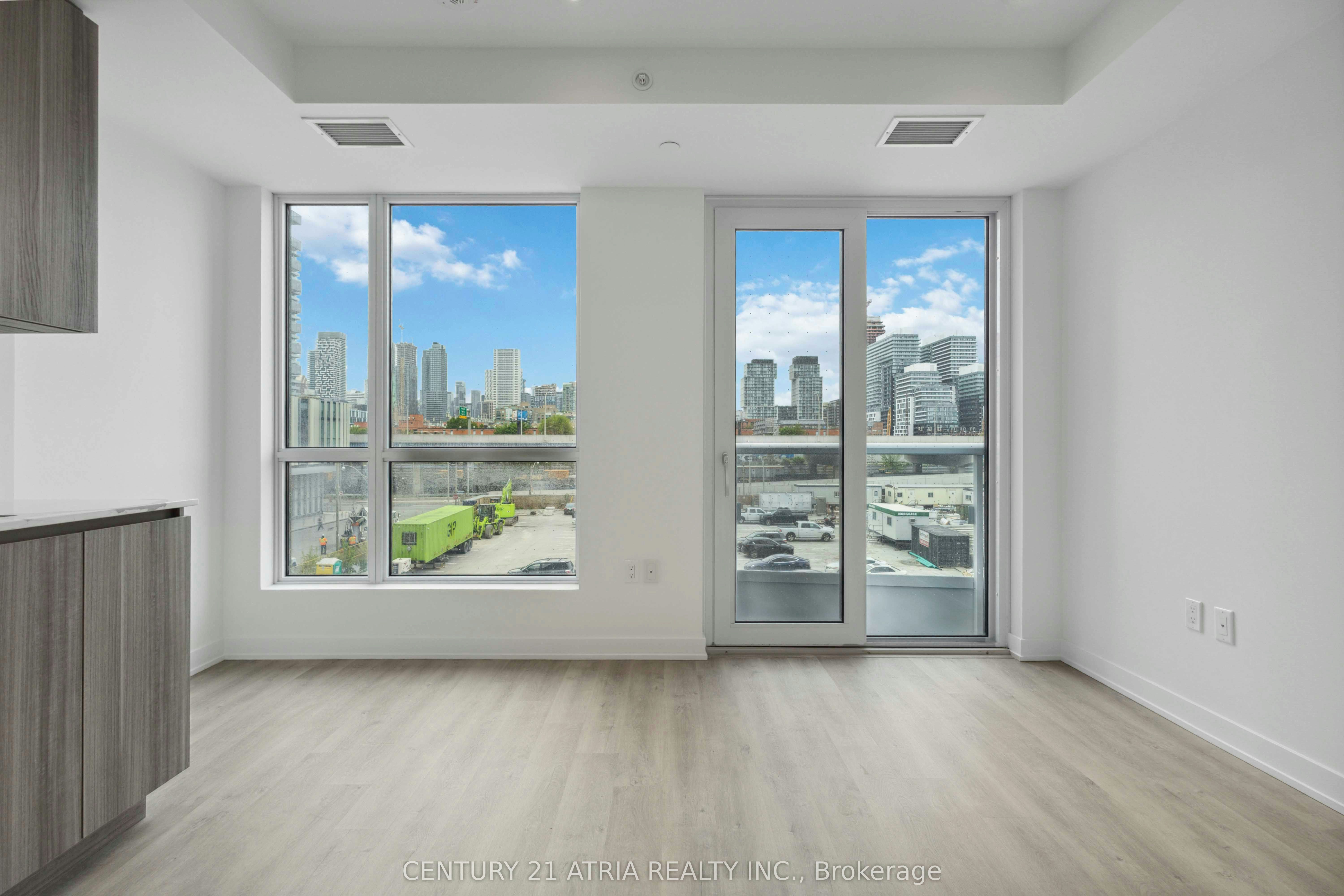 302-15 Richardson Street, Toronto, ON, M5A 1B4 - 8