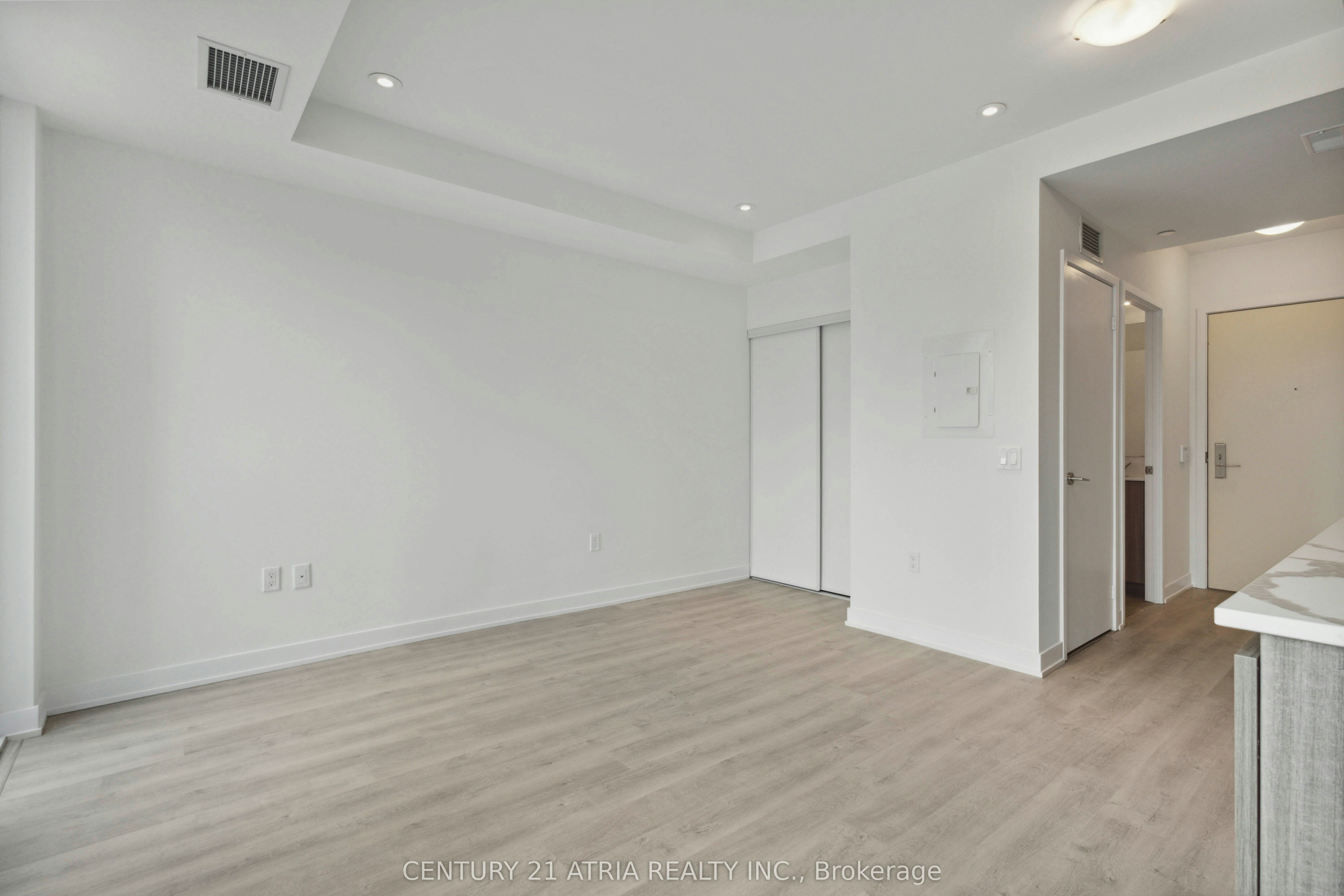 302-15 Richardson Street, Toronto, ON, M5A 1B4 - 7