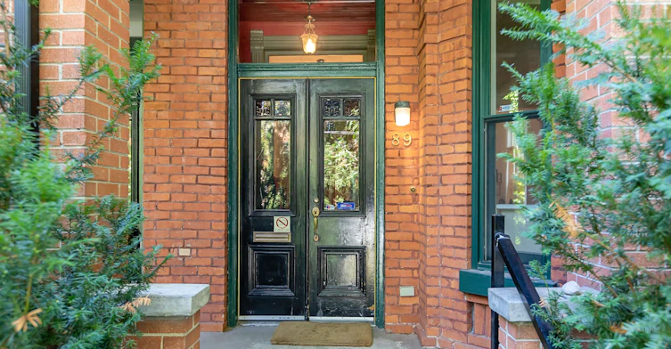 Lower-89 Willcocks Street, Toronto, ON, M5S 1C9 - 2