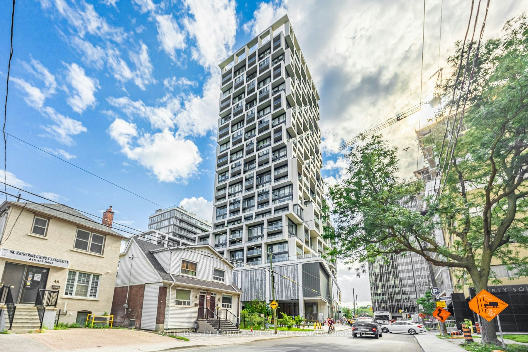 907-5 Soudan Avenue, Toronto, ON, M4S 0B1