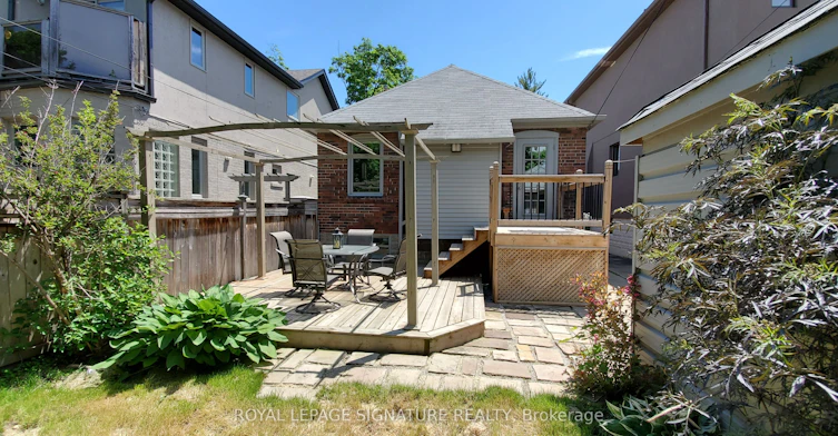118 Parkhurst Boulevard, Toronto, ON, M4G 2E7 - 8
