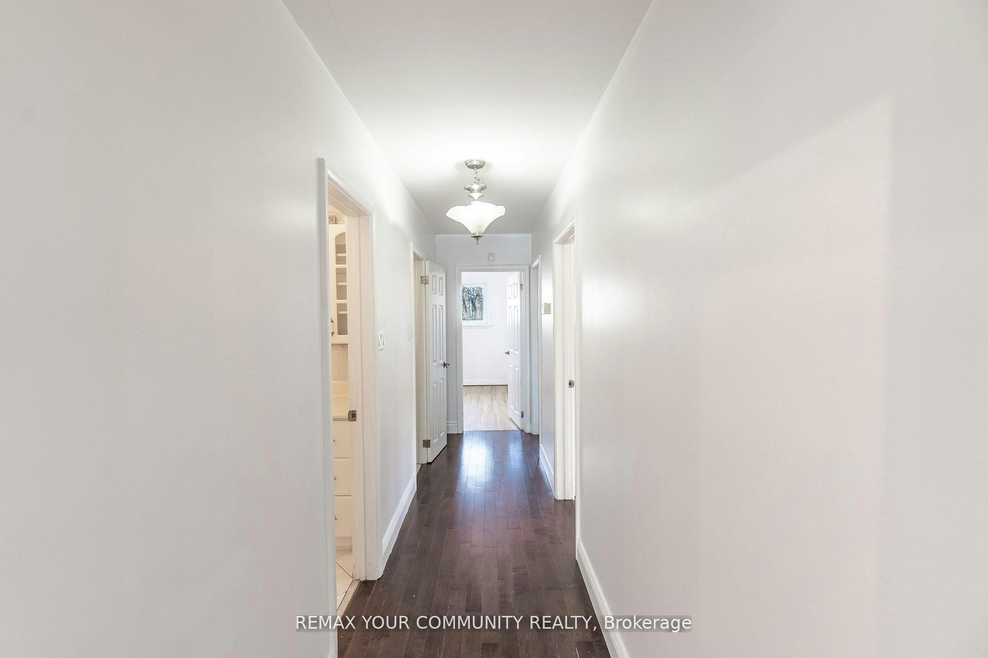 Main-32 Marbury Crescent, Toronto, ON, M3A 2G2 - 12