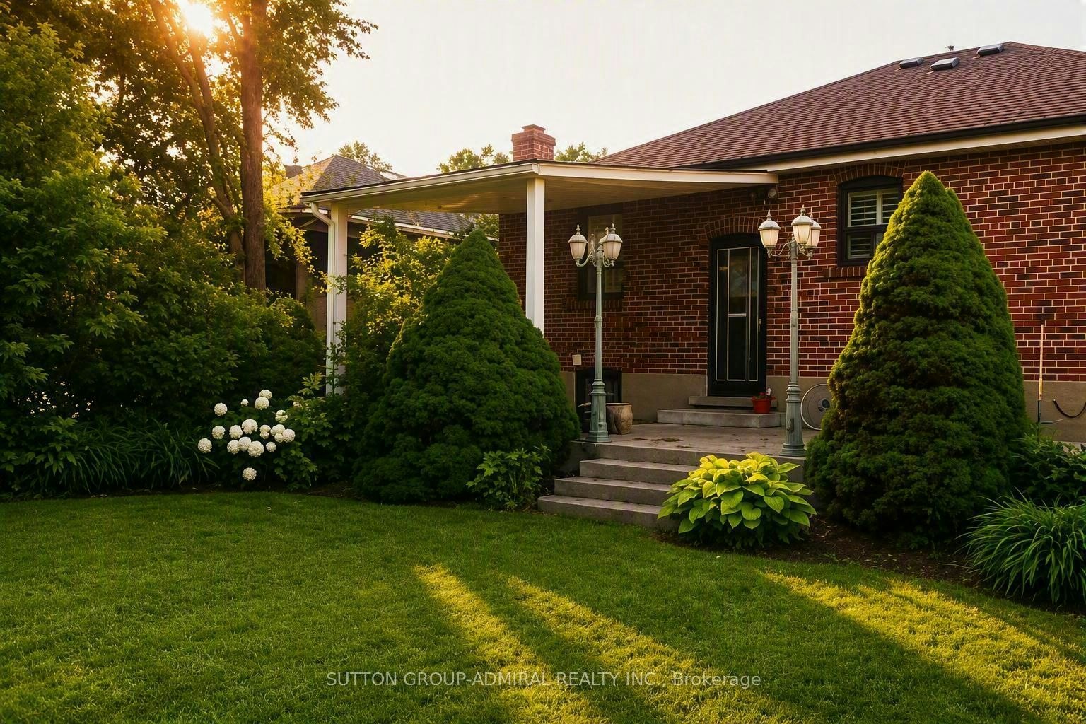 493 Hounslow Avenue, Toronto, ON, M2R 1J1 - 2