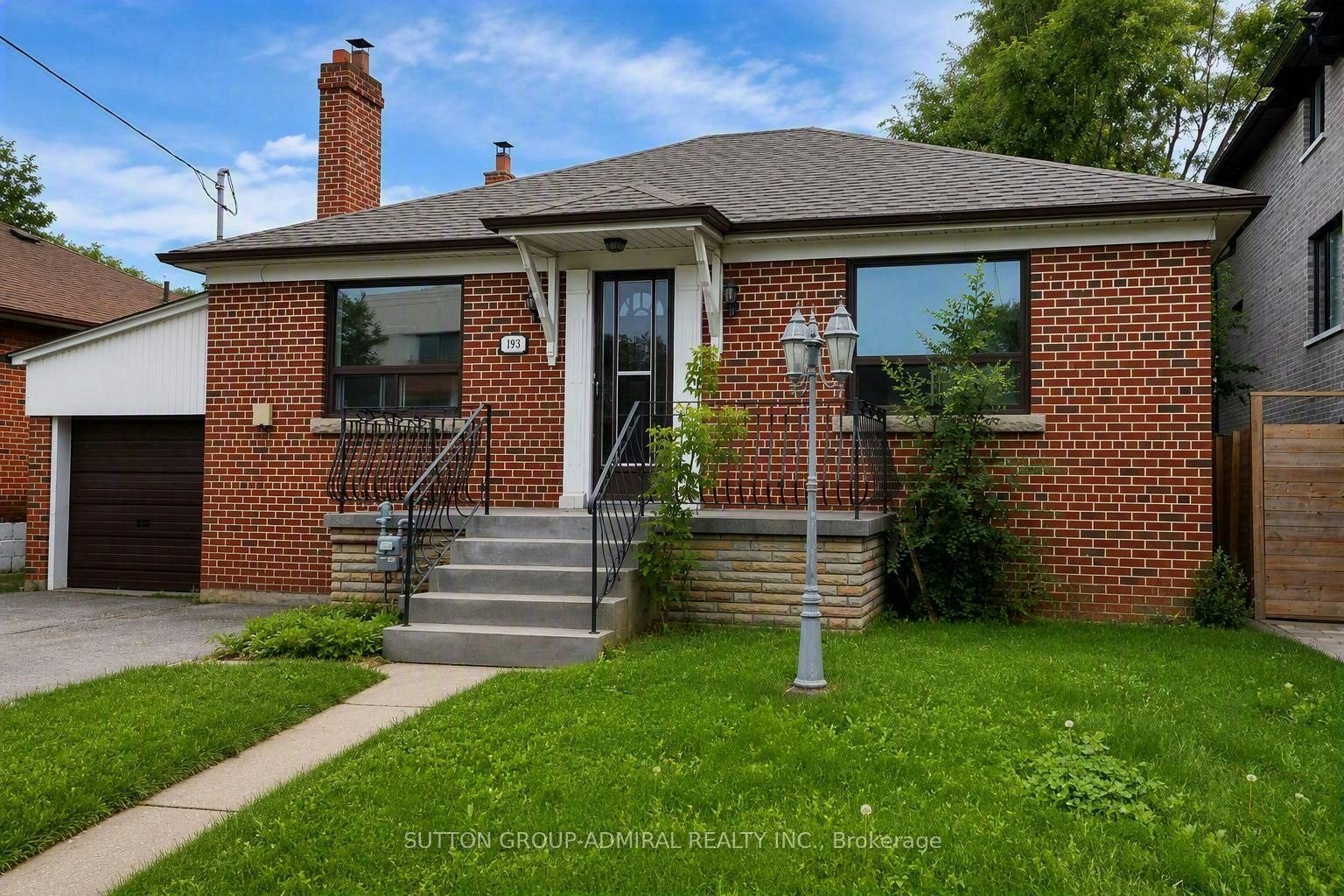 493 Hounslow Avenue, Toronto, ON, M2R 1J1