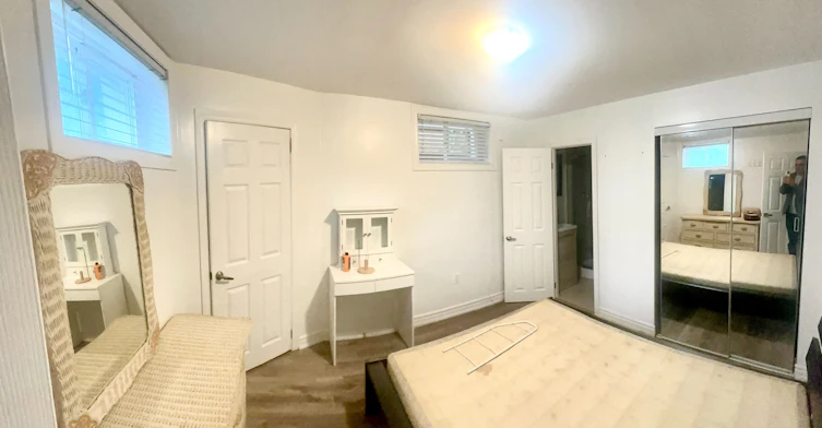 Bsmt-288 Connaught Avenue, Toronto, ON, M2R 2L9 - 3