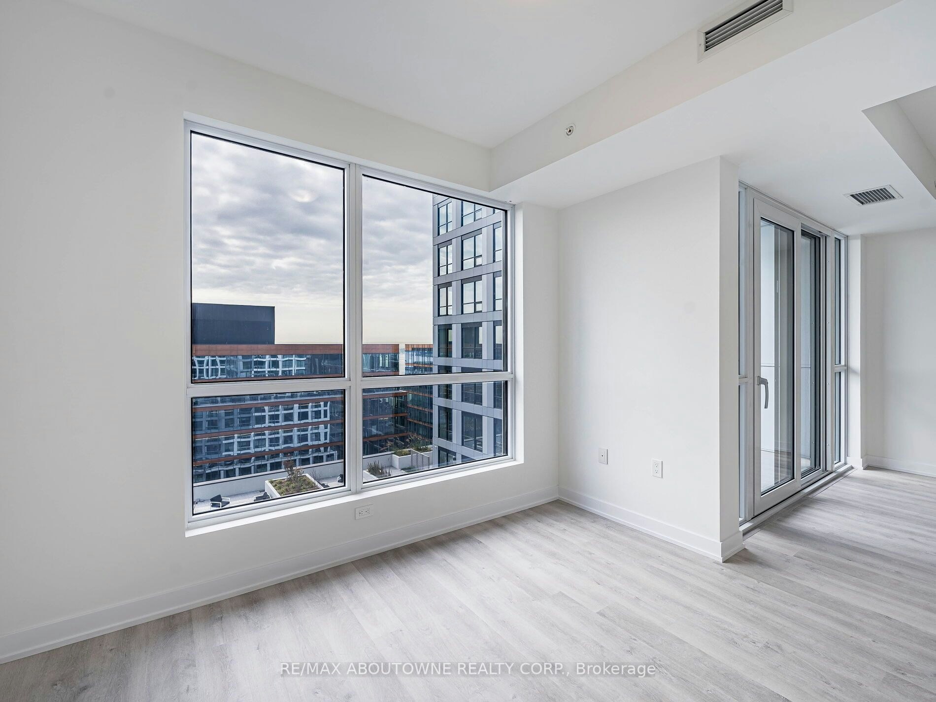 1507-15 Richardson Street, Toronto, ON, M5A 0Y5 - 23