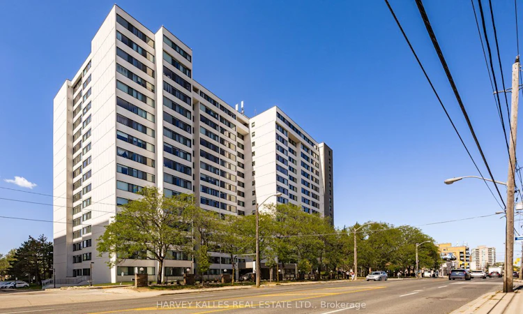 110-3000 Bathurst Street