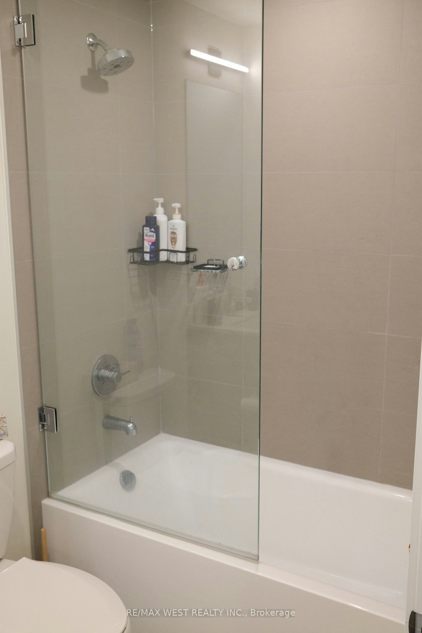 #2304-89 Church Street, Toronto, ON, M5C 0B7 - 7
