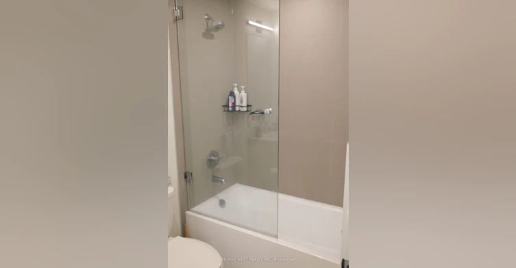 #2304-89 Church Street, Toronto, ON, M5C 0B7 - 7