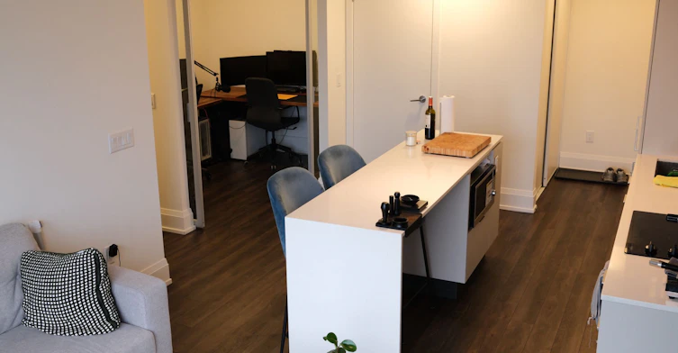 #2304-89 Church Street, Toronto, ON, M5C 0B7 - 2