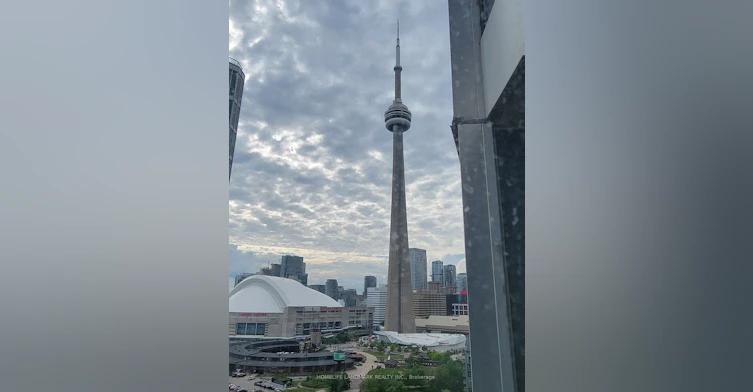 Toronto, ON - 3